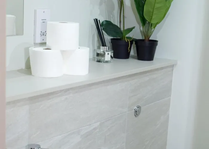 Stylish Free Parking Лідс