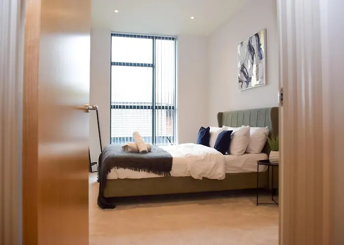 Апартаменти Stylish Free Parking Лідс